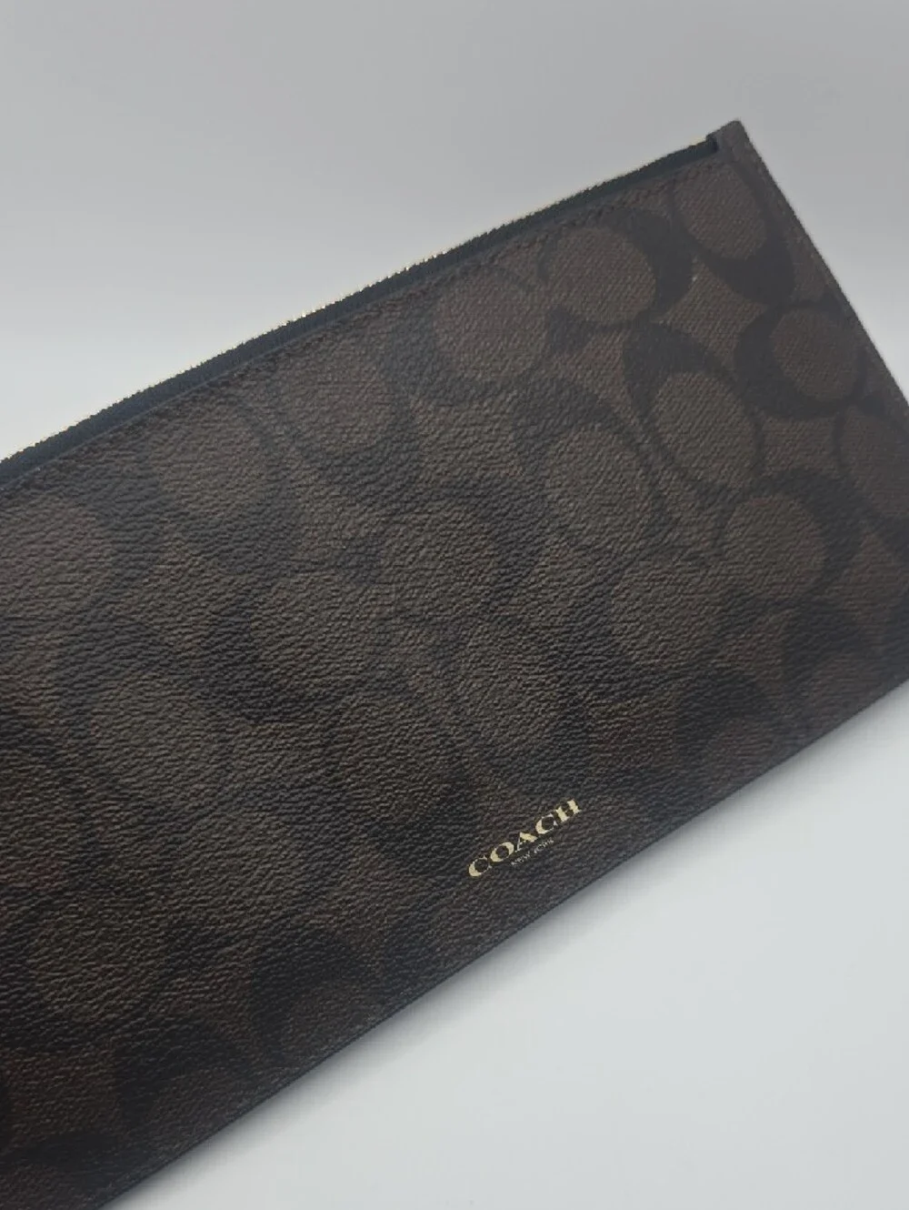 Coach Brown Signature Mono Long Zip Clutch/Phone Holder W Gold Hardware (NWOT)✨️ - Picture 5 of 11